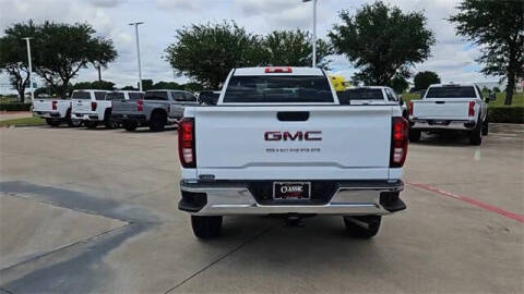 2025 GMC Sierra 2500HD Pro