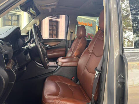 2017 Cadillac Escalade ESV Premium Luxury