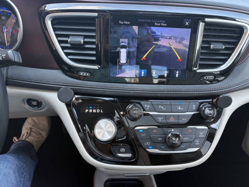 2017 Chrysler Pacifica Limited