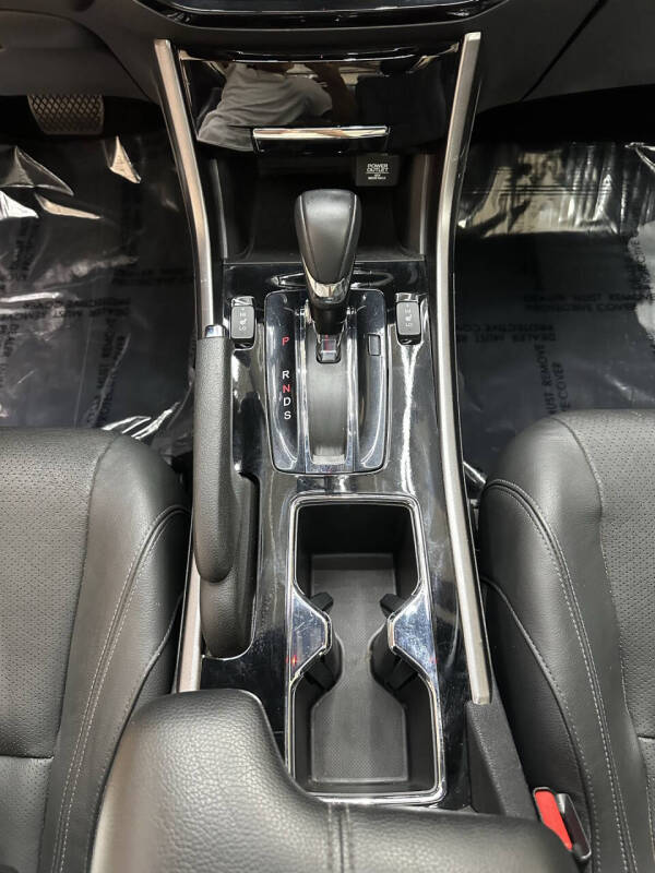 2017 Honda Accord EX-L V6