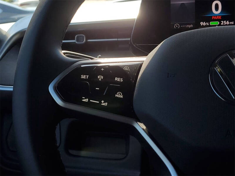 2025 Volkswagen ID. Buzz Pro S