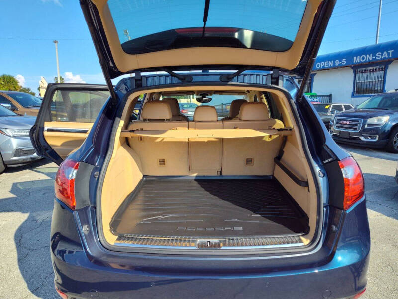 2011 Porsche Cayenne S Hybrid