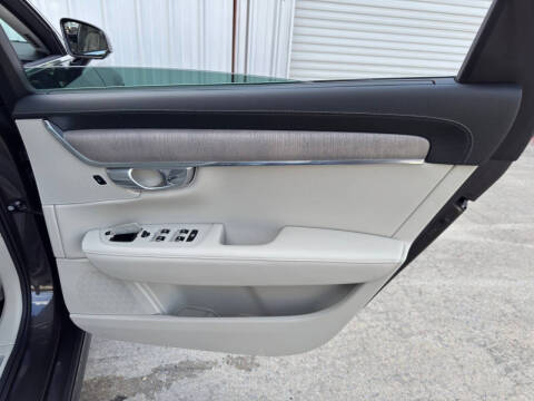 2024 Volvo S90 Recharge T8 Ultimate