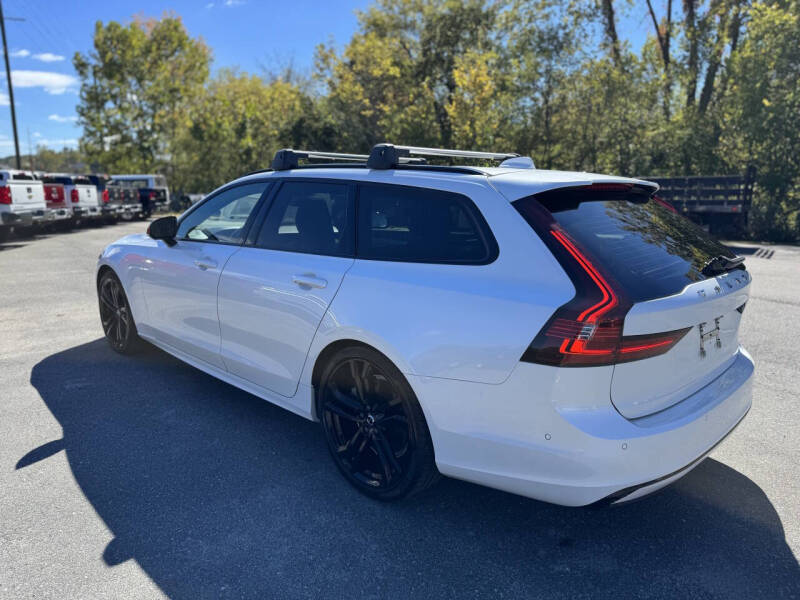 2021 Volvo V90 T5 R-Design