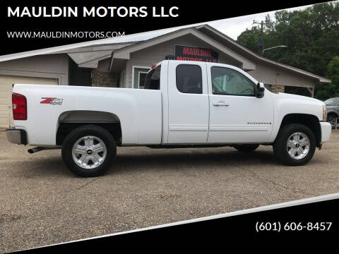 2009 Chevrolet Silverado 1500 for sale at MAULDIN MOTORS LLC in Sumrall MS