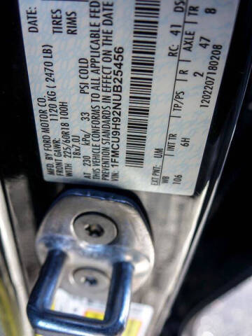 2022 Ford Escape SEL