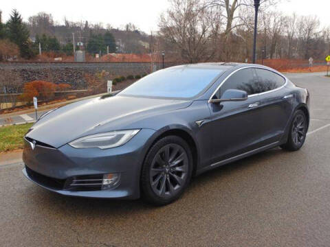 2017 Tesla Model S 90D