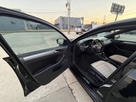 2016 Volkswagen Jetta 1.8T Sport