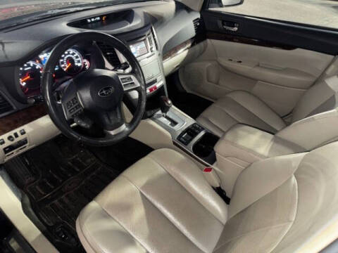 2013 Subaru Legacy 3.6R Limited