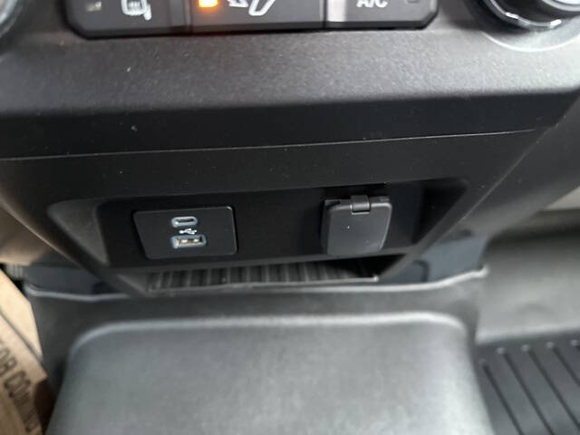 2022 Ford F-350 Super Duty XLT