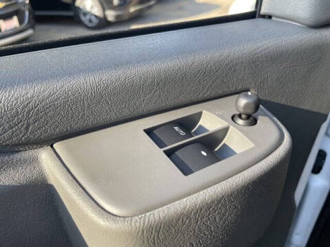 2025 Chevrolet Express 2500