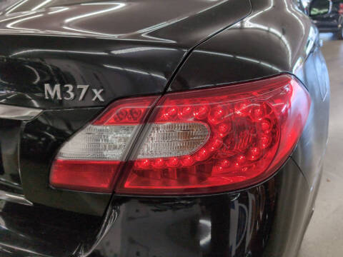 2013 Infiniti M37 x