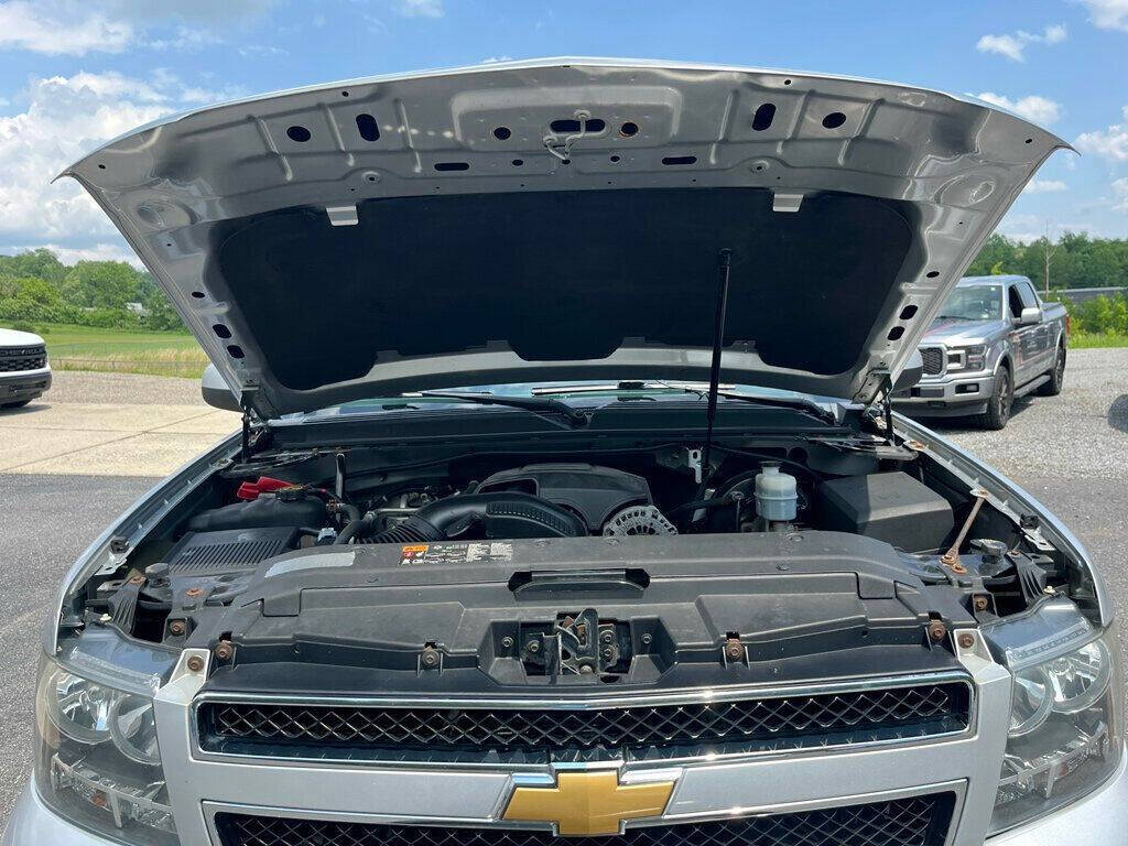 2013 Chevrolet Suburban 49