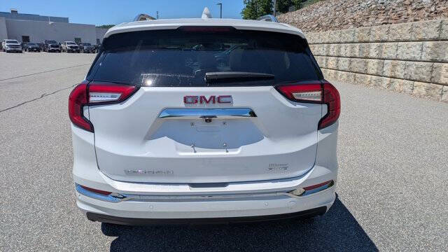 2024 GMC Terrain Denali