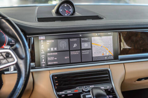 2018 Porsche Panamera