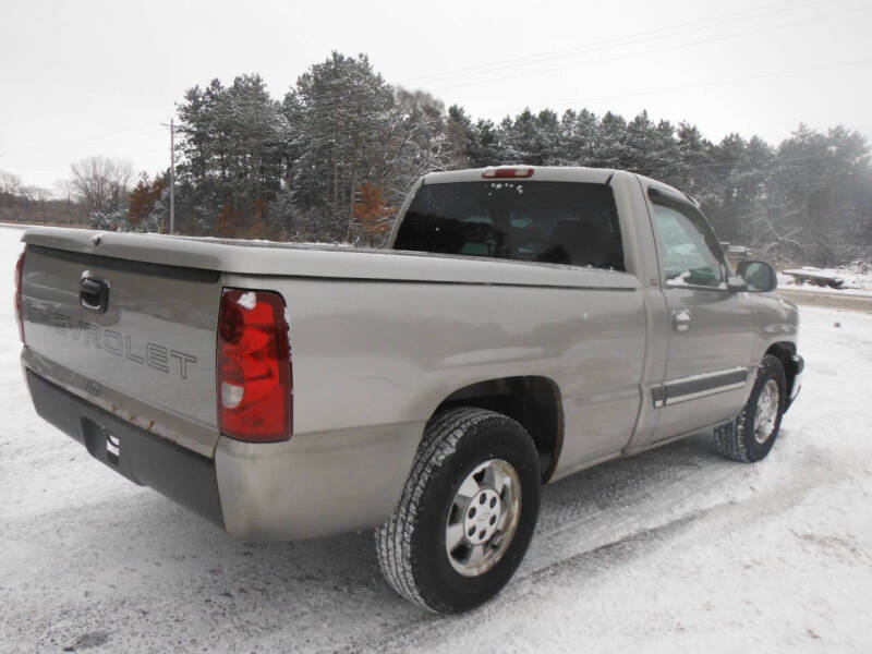 2003 Chevrolet Silverado 1500 Base photo 10