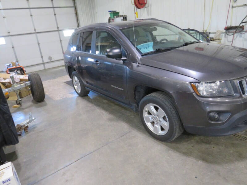 Used 2014 Jeep Compass Sport with VIN 1C4NJCBA0ED882703 for sale in Pierre, SD