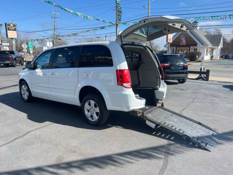 2017 Dodge Grand Caravan Wheelchair Van for sale at Auto Sales Center Inc in Holyoke MA