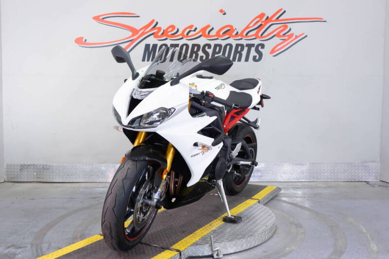 2017 Triumph Daytona 675