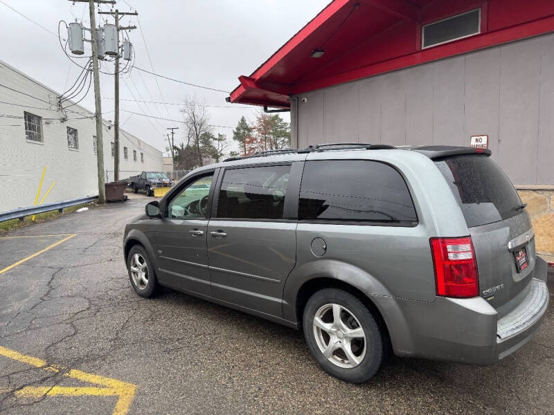 2009 Dodge Grand Caravan SE