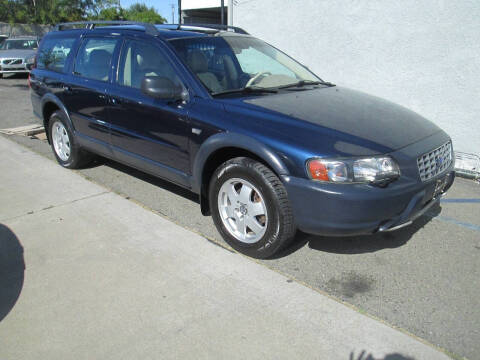 2004 Volvo XC70
