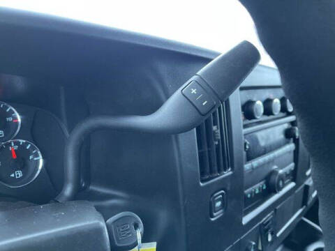 2024 Chevrolet Express 2500