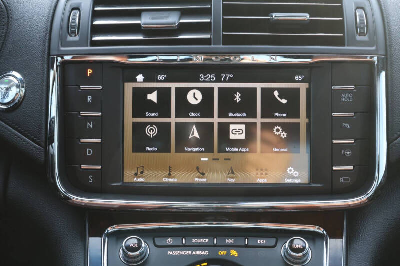 2017 Lincoln Continental Reserve