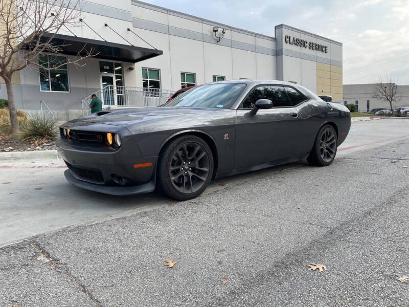 2022 Dodge Challenger
