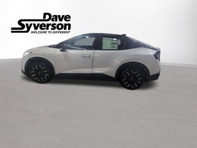 2026 Nissan LEAF Platinum+