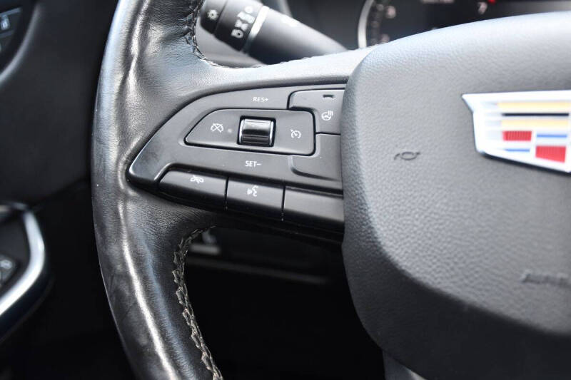 2019 Cadillac XT4 Premium Luxury