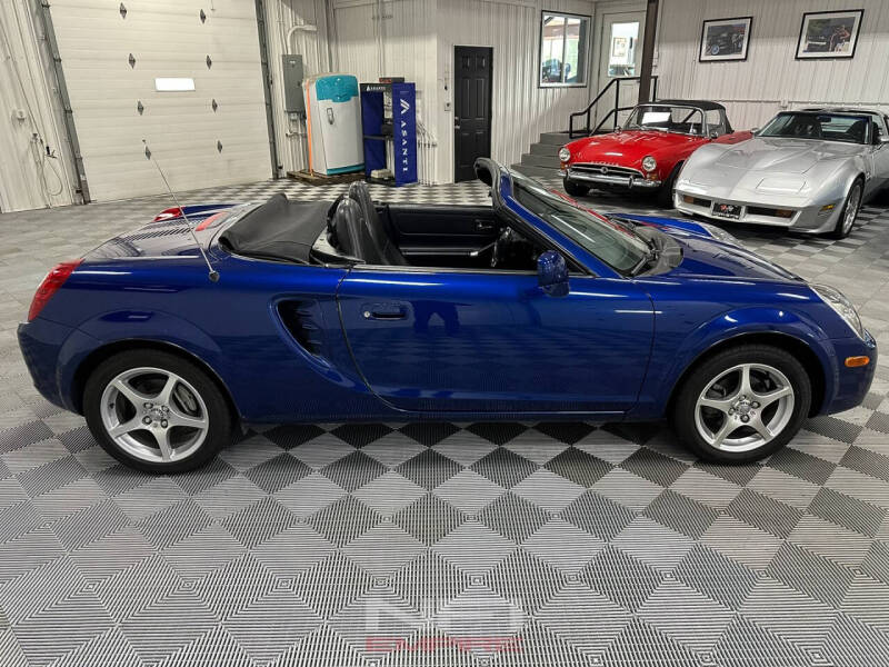 2003 Toyota MR2 Spyder