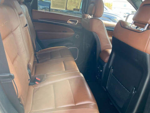 2020 Jeep Grand Cherokee Summit