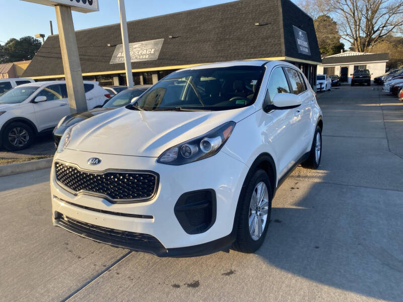2018 Kia Sportage for sale at Auto Space LLC in Norfolk VA