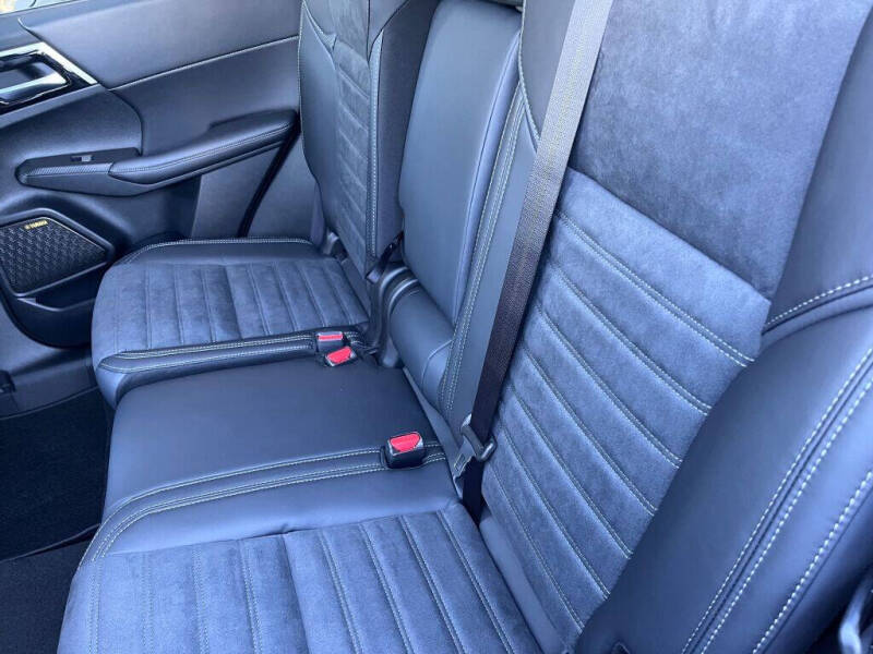 2026 Mitsubishi Outlander
