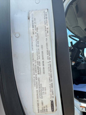 2014 Freightliner M2 106