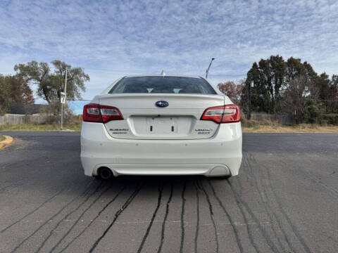 2017 Subaru Legacy 2.5i Limited