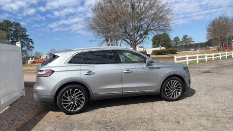 2020 Lincoln Nautilus Reserve