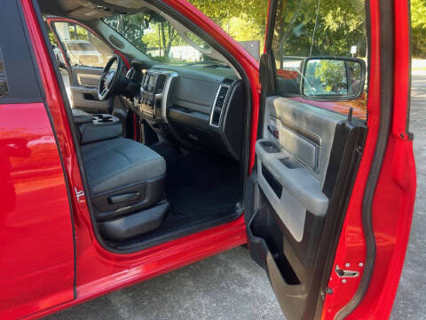 2019 RAM 1500 Classic SLT