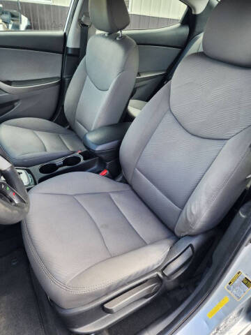 2012 Hyundai Elantra GLS