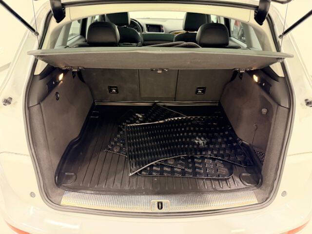 2015 Audi Q5 2.0T quattro Premium Plus
