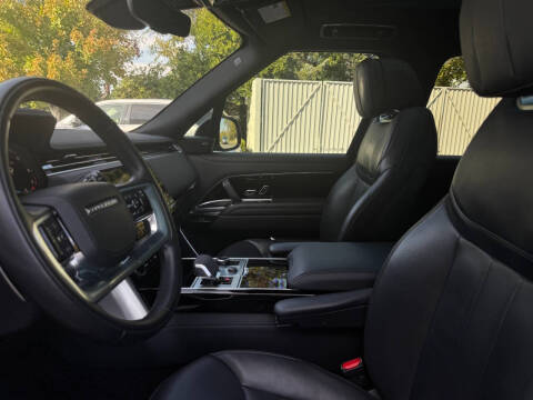 2023 Land Rover Range Rover P530 SE