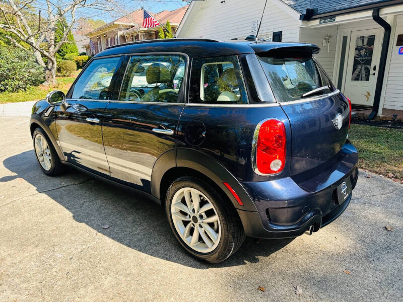 2011 MINI Countryman Countryman S photo 7