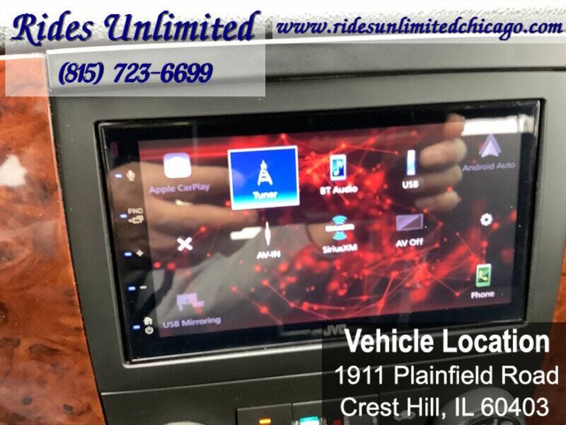 2013 Chevrolet Avalanche LS Black Diamond