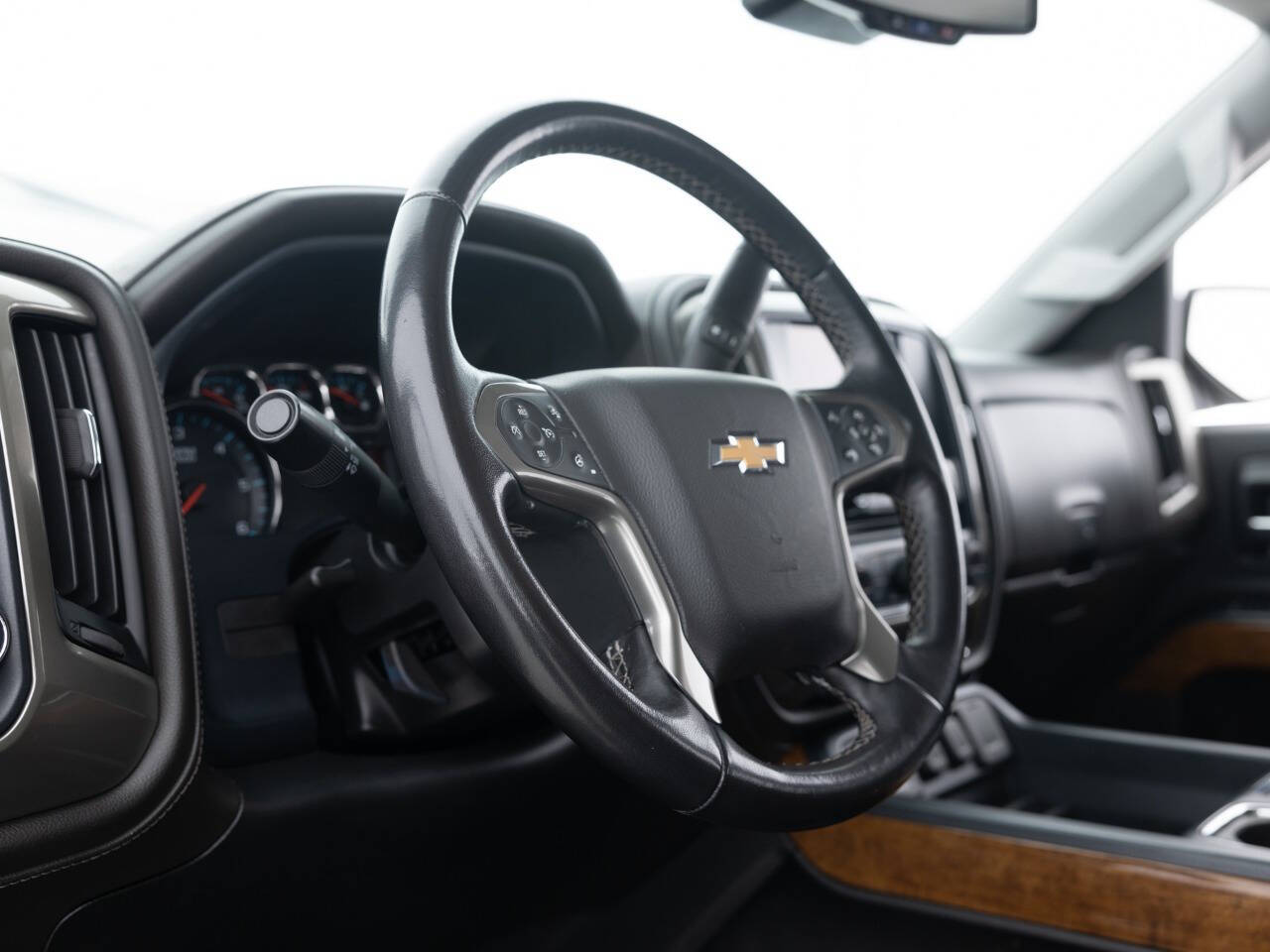 Used Car 2018 Chevrolet Silverado 1500  High Country 4x4 4dr Crew Cab 5.8 Ft. Sb For Sale Under $35,000 In Coal City, Illinois