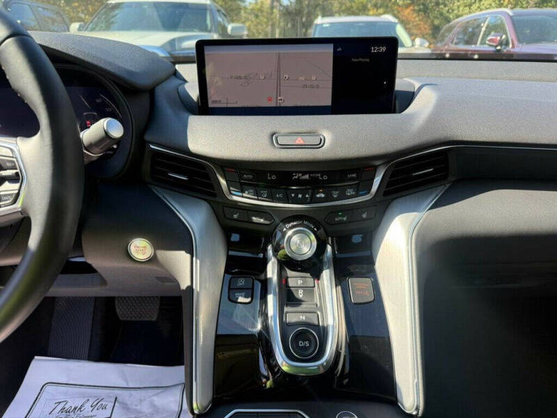 2025 Acura TLX w/Tech