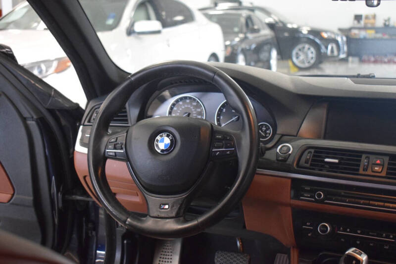 2013 BMW 5 Series 528i