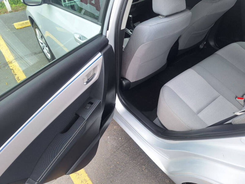 2014 Toyota Corolla LE