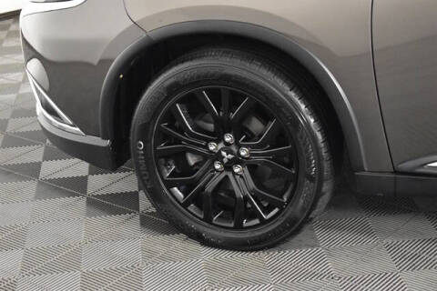 2018 Mitsubishi Outlander ES