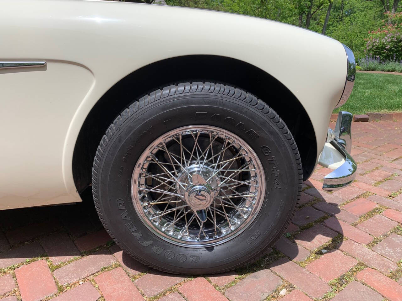 1963 Austin Healey 23