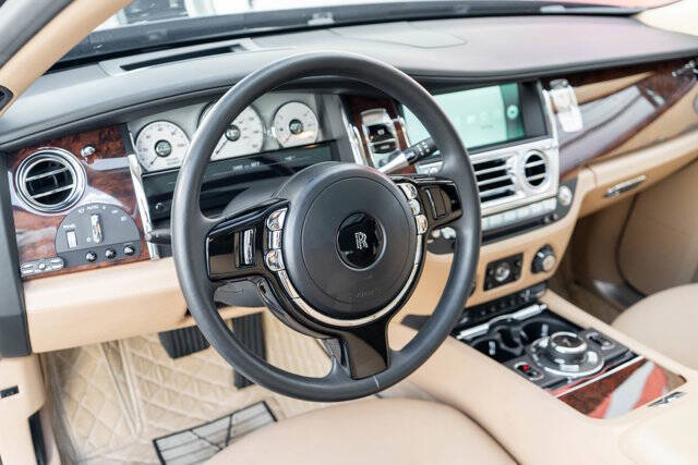 2014 Rolls-Royce Ghost 22